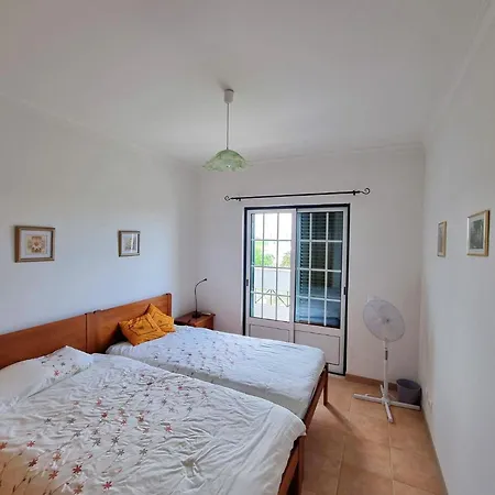 Casa Andorinha Holiday home *